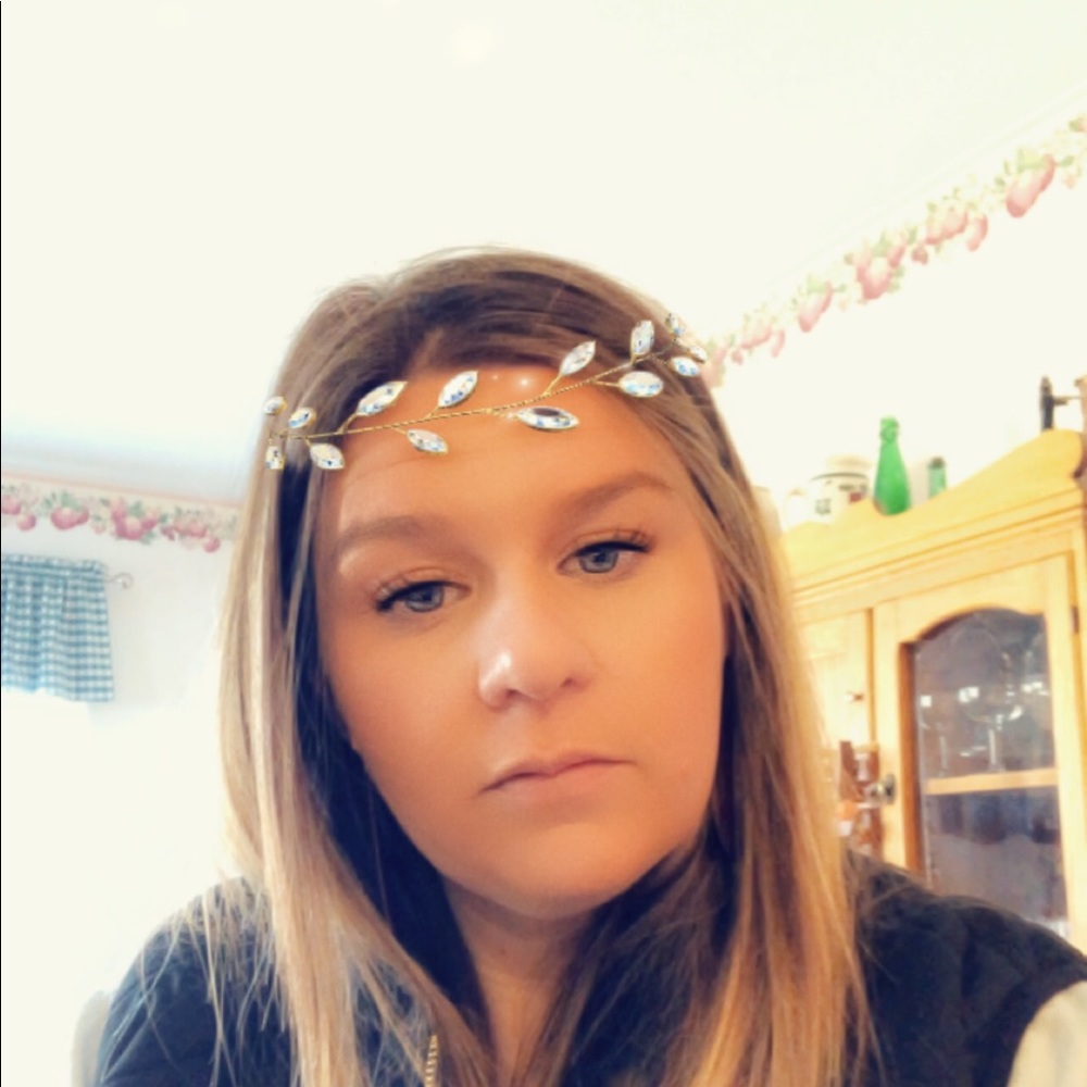 Meet your Posher, Kayla